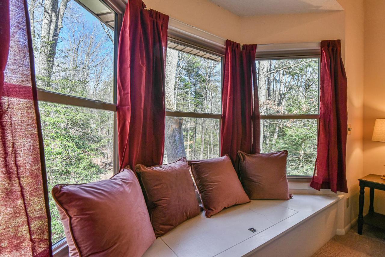 The Camby Cabin Just 12 Miles To Downtown Asheville Exterior photo