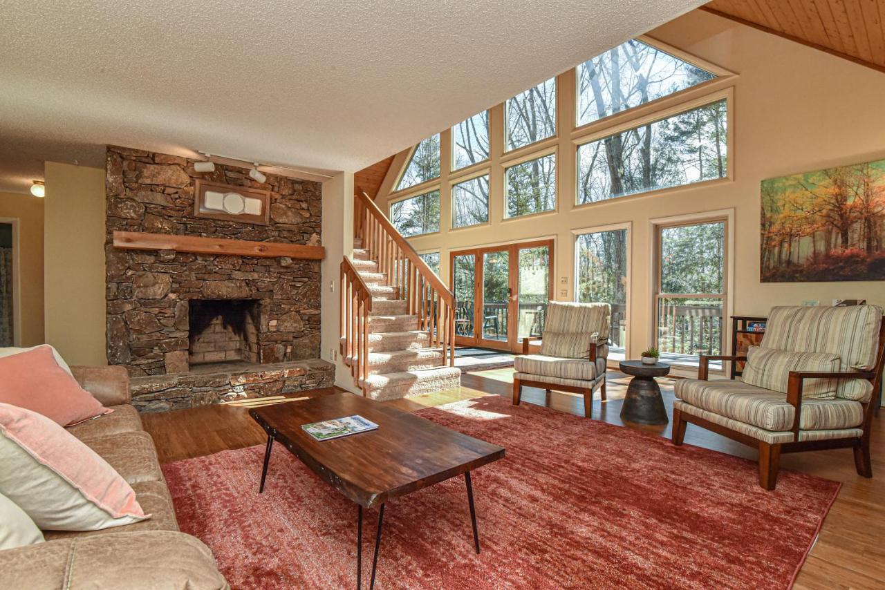 The Camby Cabin Just 12 Miles To Downtown Asheville Exterior photo